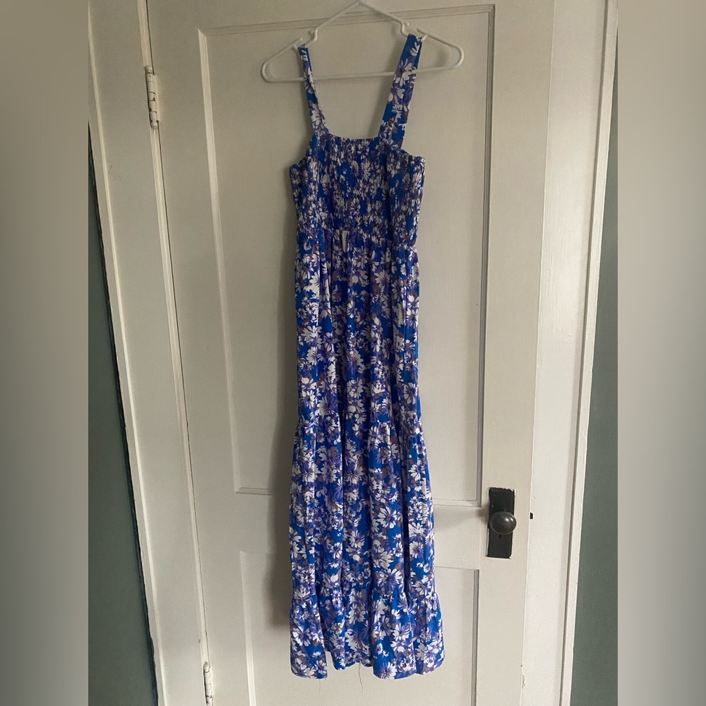 Pink Lilly Dress size medium